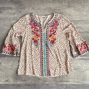 Savanna Jane Leopard Print Floral Embroidered Top Womens M Cream Bell Sleeve